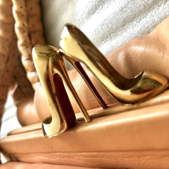 Authentic Christian Louboutin Pink Leather Purse - Picture 3 of 13